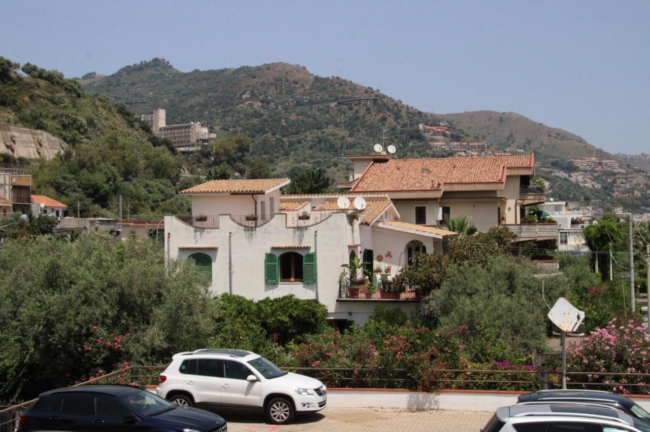 Poseidone Sea Apartment Taormina Mazzeo Exteriér fotografie