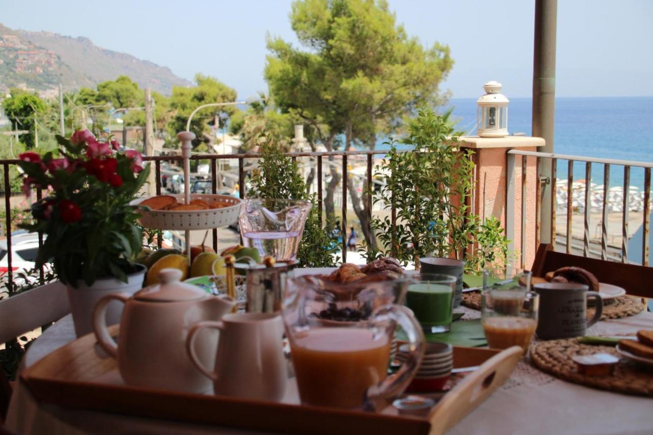 Poseidone Sea Apartment Taormina Mazzeo Exteriér fotografie